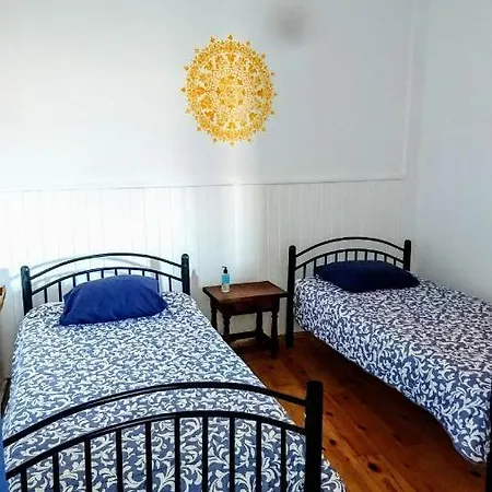 Хостел Albergue Villares De Orbigo