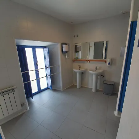 호스텔 Albergue Villares De Orbigo Villares de Orbigo