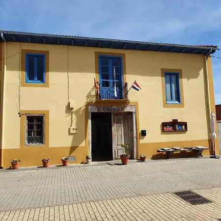 Albergue Villares De Orbigo Vandrarhem Villares de Orbigo