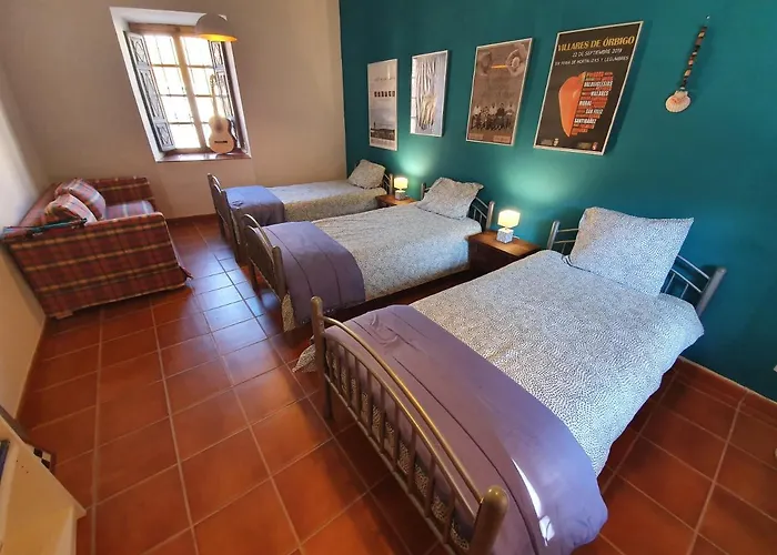 Albergue Villares De Orbigo Hostel Villares de Orbigo