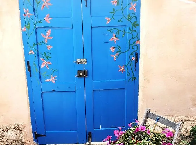 Hostel Albergue Villares De Orbigo *